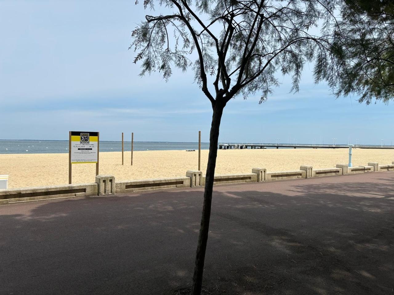 3 Pieces Avec Terrasse Entre Plage Et Centre Ville Arcachon Exterior photo